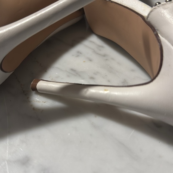 Steve Madden size 9.5 half white studded shoes. - Picture 5 of 7